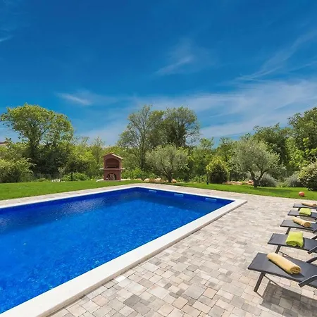 Villa Marina With Private Pool *